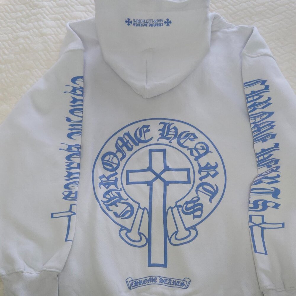 CHROME HEARTS